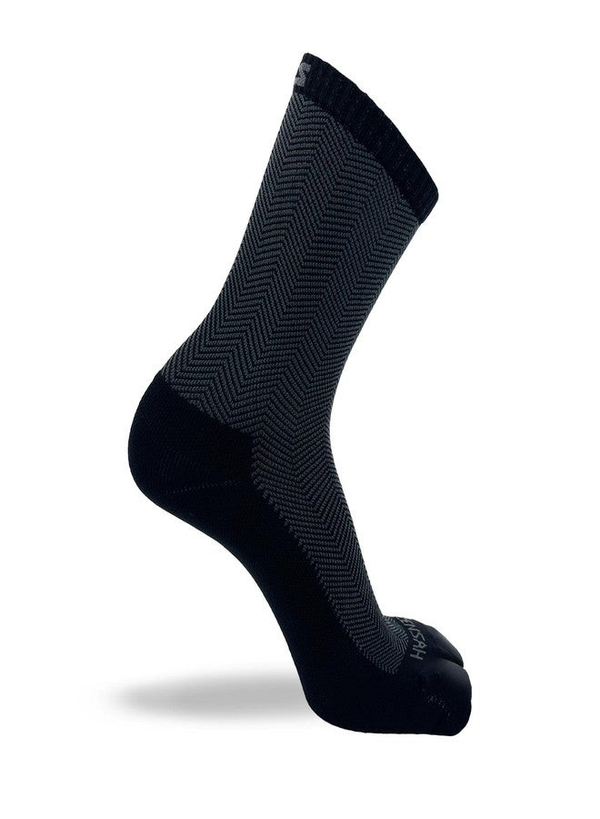 Zensah Bunion Ease - Corrector Relief Sock for Bunions Women and Men - Toe Separator Sock Design (Black/Grey, Medium) - Image 3